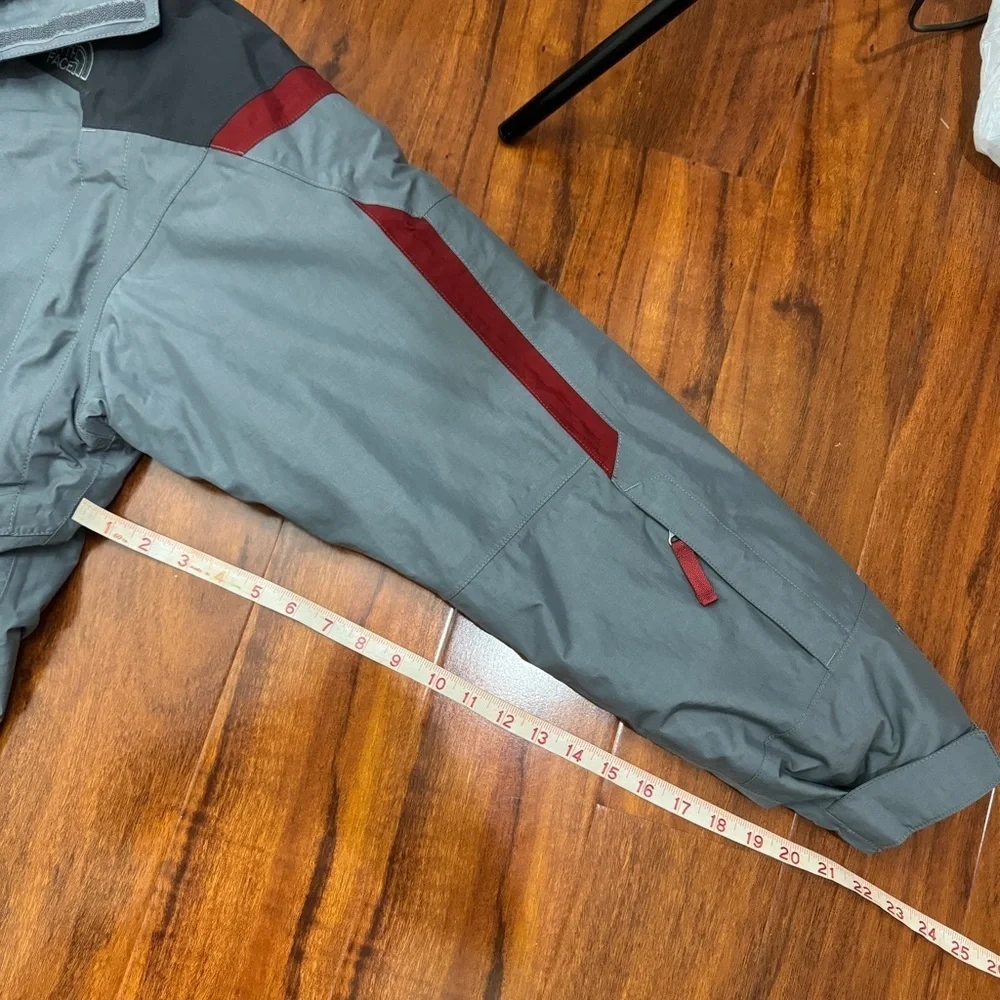 The North Face Puffer HyVent Jacket Size Large Mens